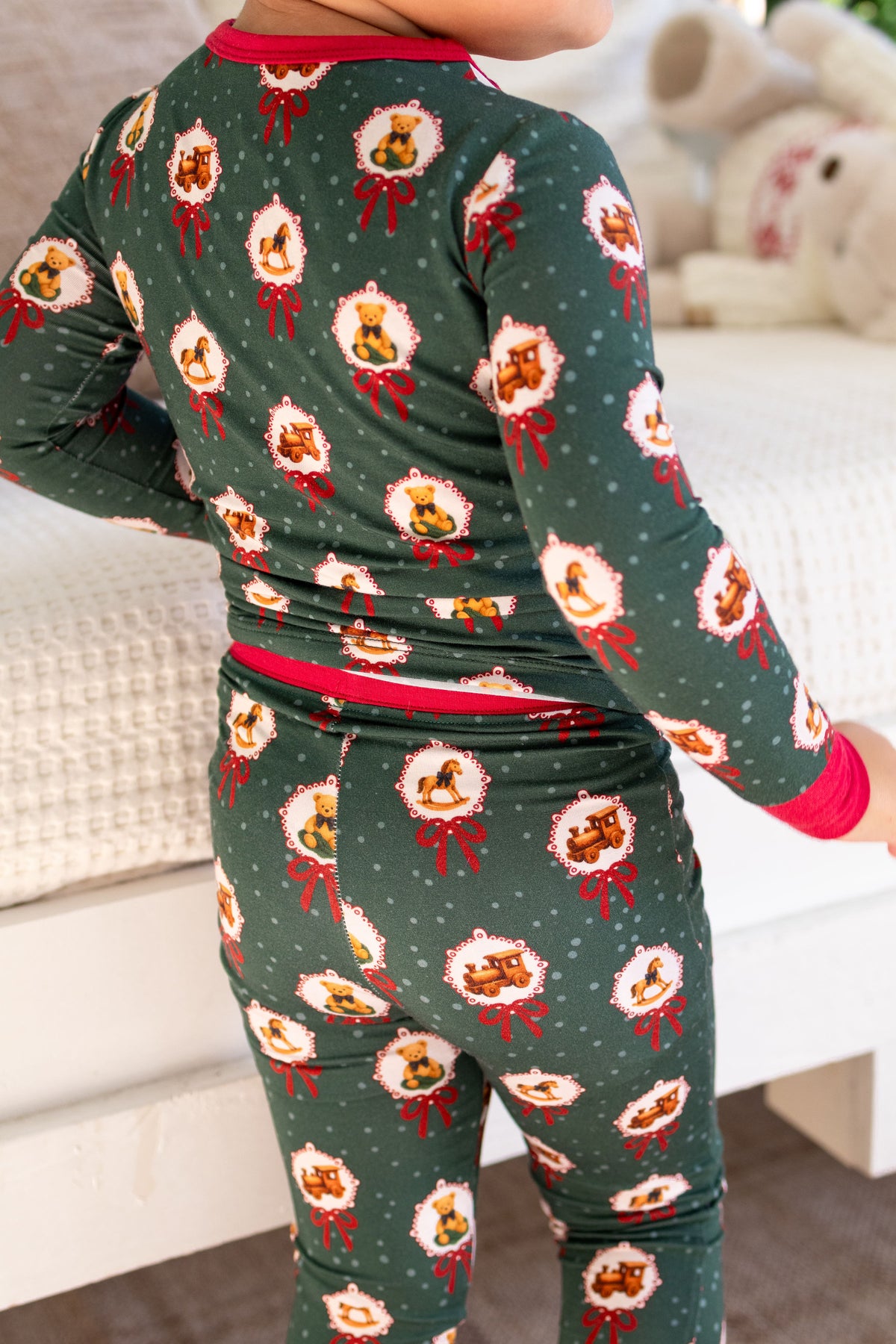 Santa’s Toy Chest Two Piece Set