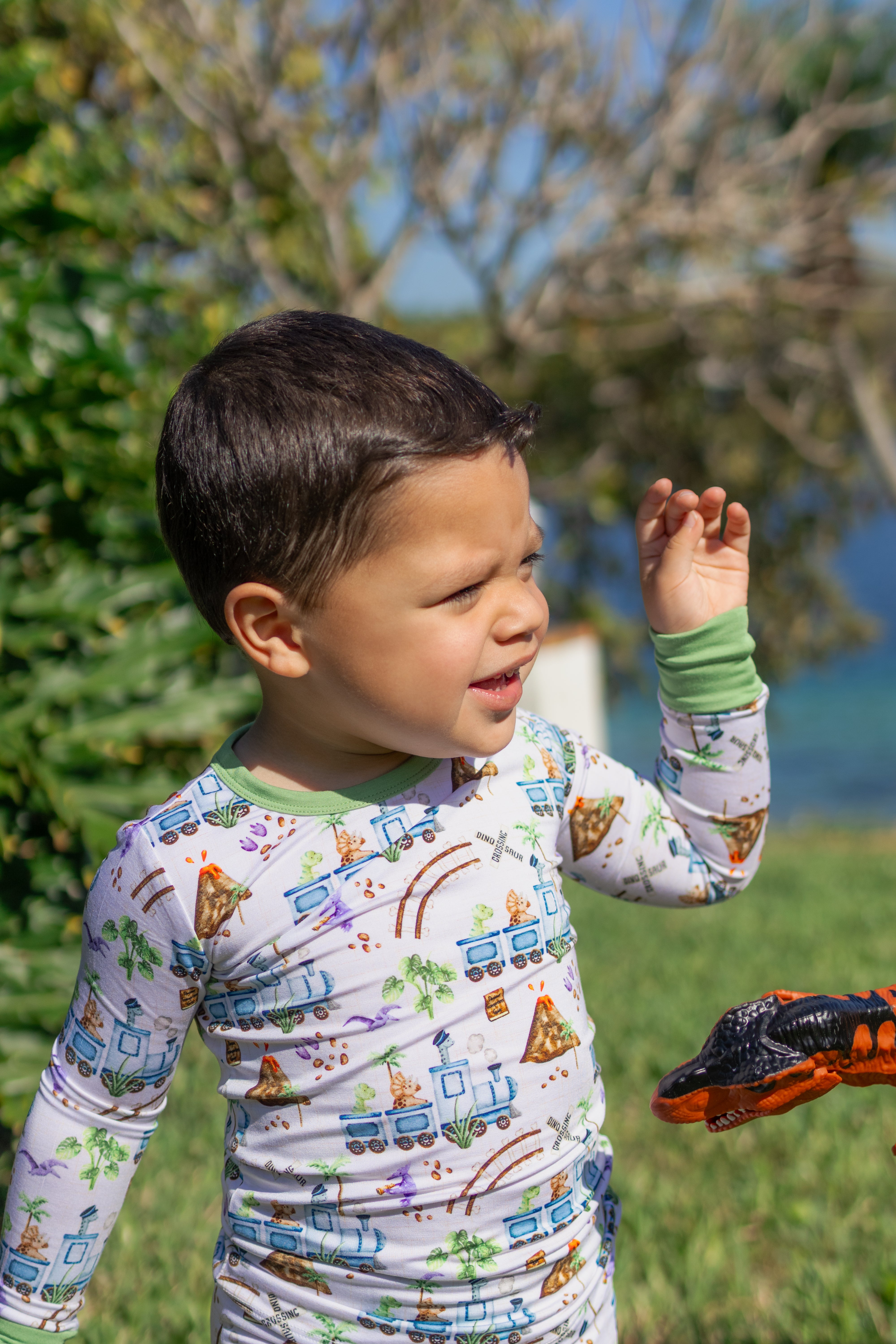 Choo-Choo Saurus Two Piece Set